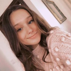 Meet your Posher, Pola